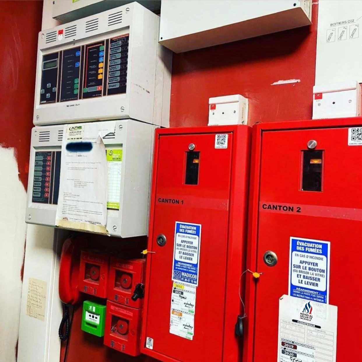 Installation et maintenance d'une centrale SSI et cantons de désenfumage par Mondial Sécurité Incendie